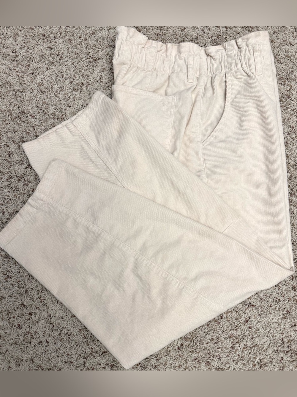 Women’s American Eagle BARREL Cream High Rise Corduroy Paper Bag Waist 12 Long